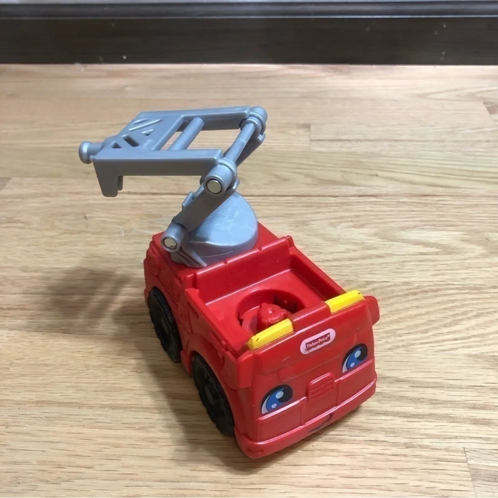 Fisher Price Little People Fire Truck Kids Toy